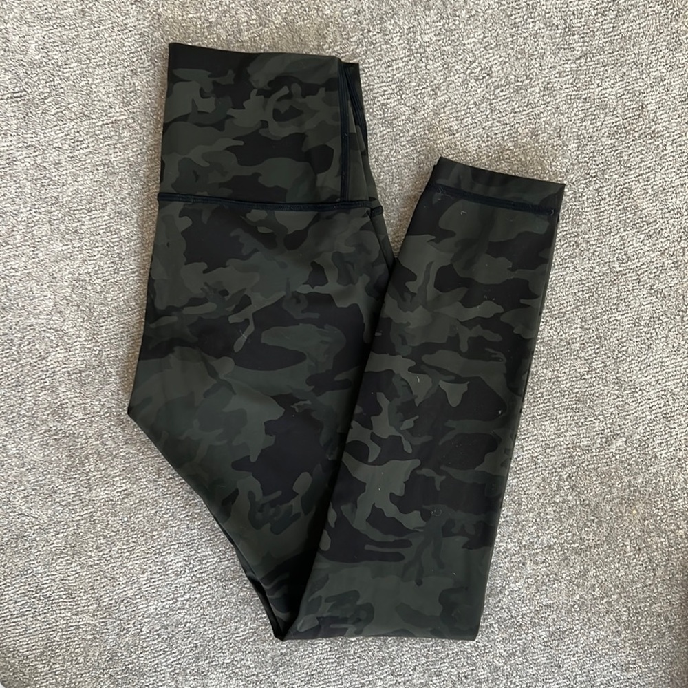 Lululemon luxtreme wunder under leggings